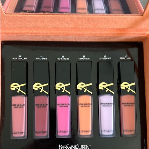 Yves Saint Laurent Liquid Blush Set with Gold Accents - Picture 3 of 9